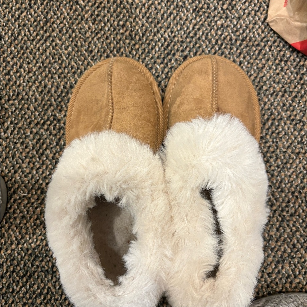 Cat & Jack Tan Moccasins with Cream Fur Trim